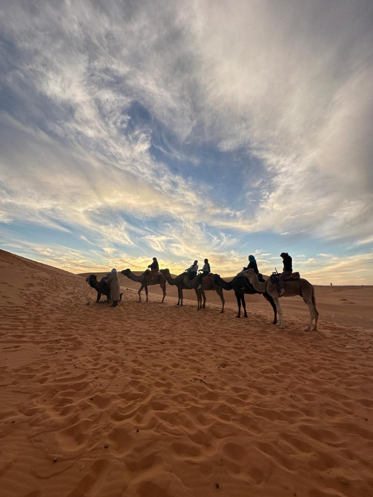 Hotel Luxury Local Camp Merzouga Exterior foto